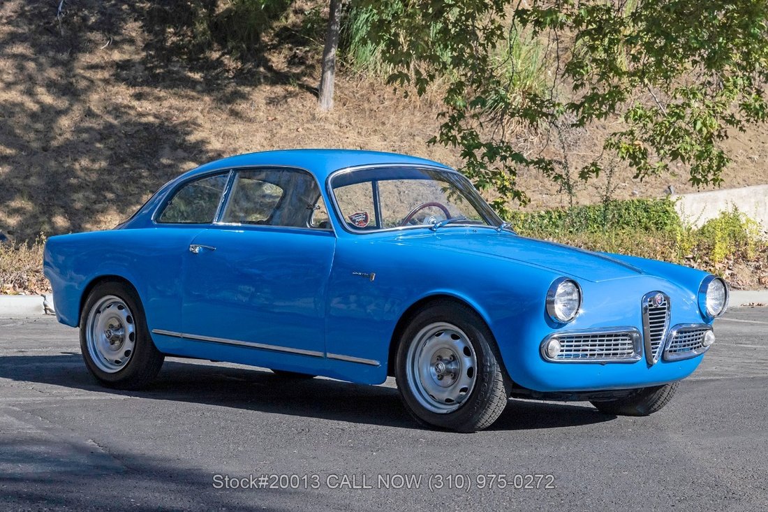 Alfa Romeo Giulietta in Los Angeles, CA 4 - 18484361