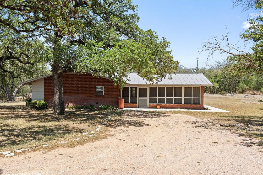 House in Johnson City, Texas, United States 5 - 18486136