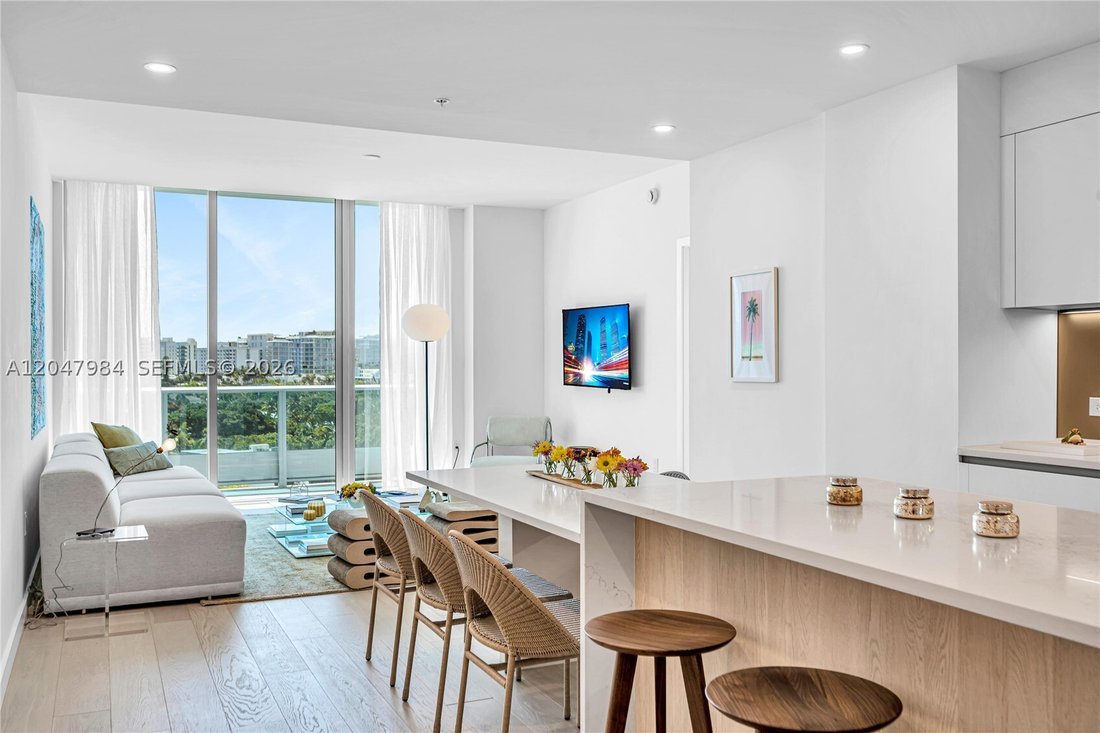 Condo in Bal Harbour, Florida, United States 4 - 18485424