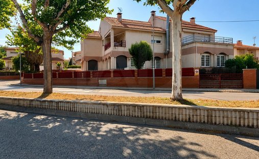 Townhouse in Abrera, Catalonia, Spain 1