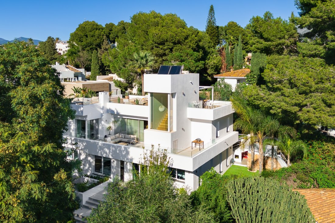 Villa in Nueva Andalucia, Marbella, Spain 3 - 18485417