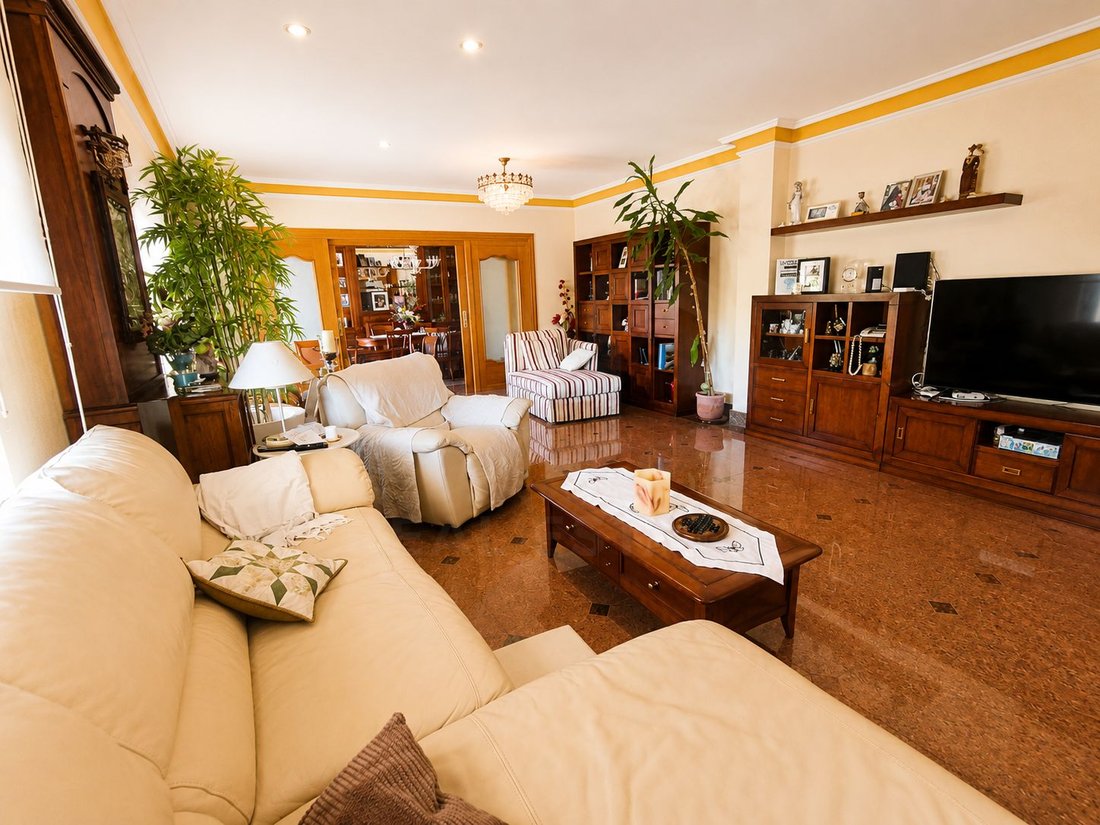 Townhouse in Santovenia de Pisuerga, Castile and Leon, Spain 2 - 18112040