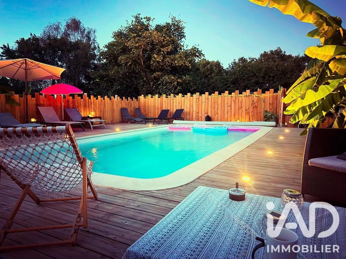 House in Lavau-sur-Loire, Pays de la Loire, France 1 - 18406158