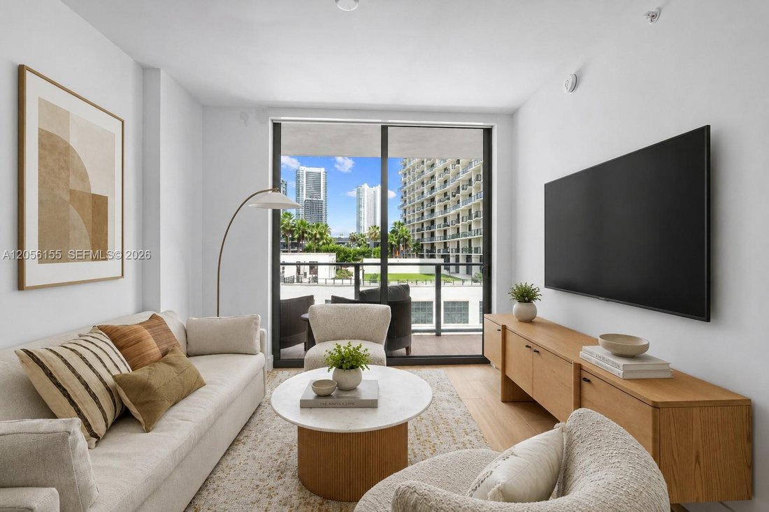 Condo in Miami, Florida, United States 3 - 18486719