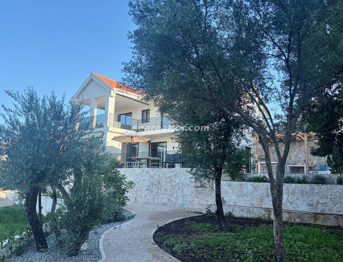 House in Tivat, Tivat Municipality, Montenegro 2 - 18484079