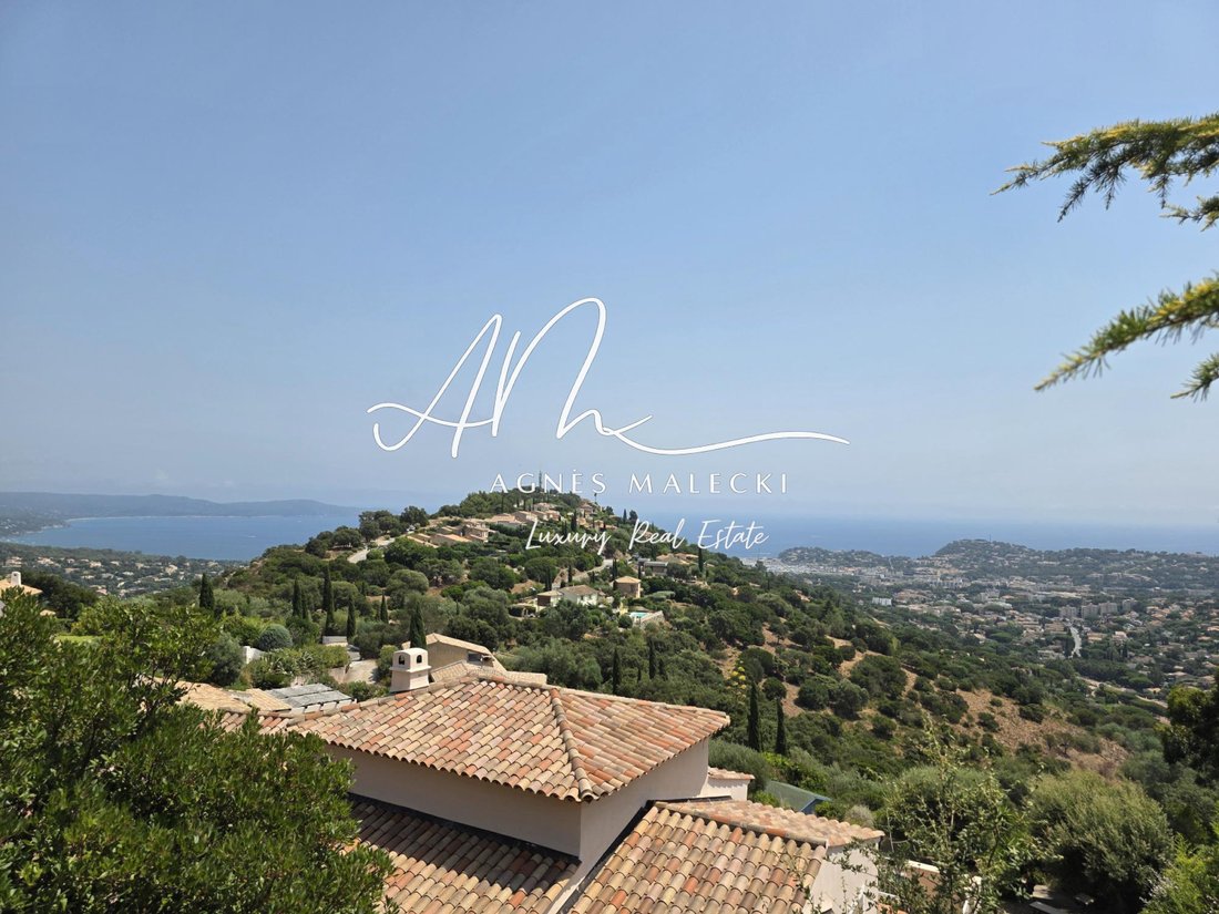 Estate in Nord, Cavalaire-sur-Mer, France 1 - 18483438