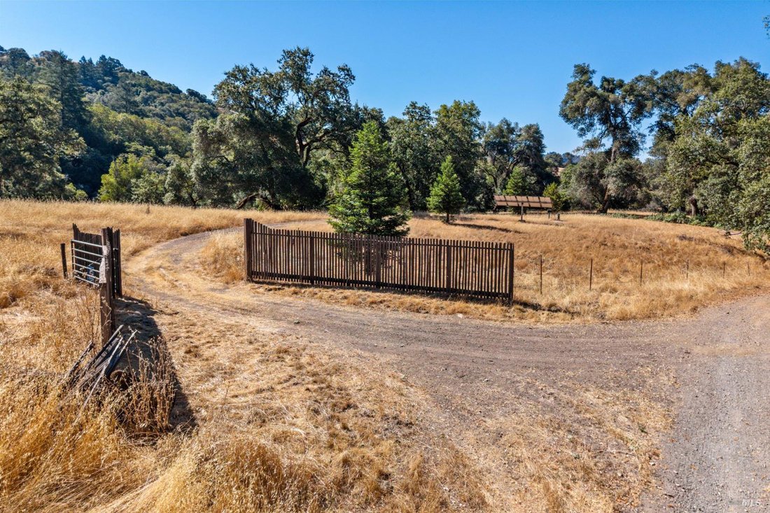 Land in Hopland, California, United States 2 - 18484756