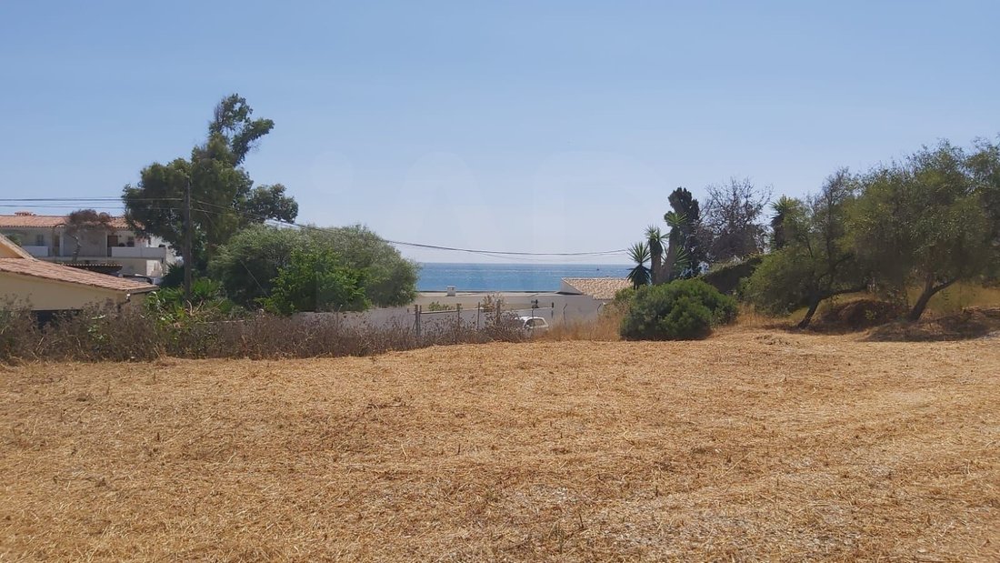 Land in Buenas Noches, Estepona, Spain 2 - 17415357