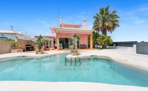 Haus in Armação de Pêra, Algarve, Portugal 1