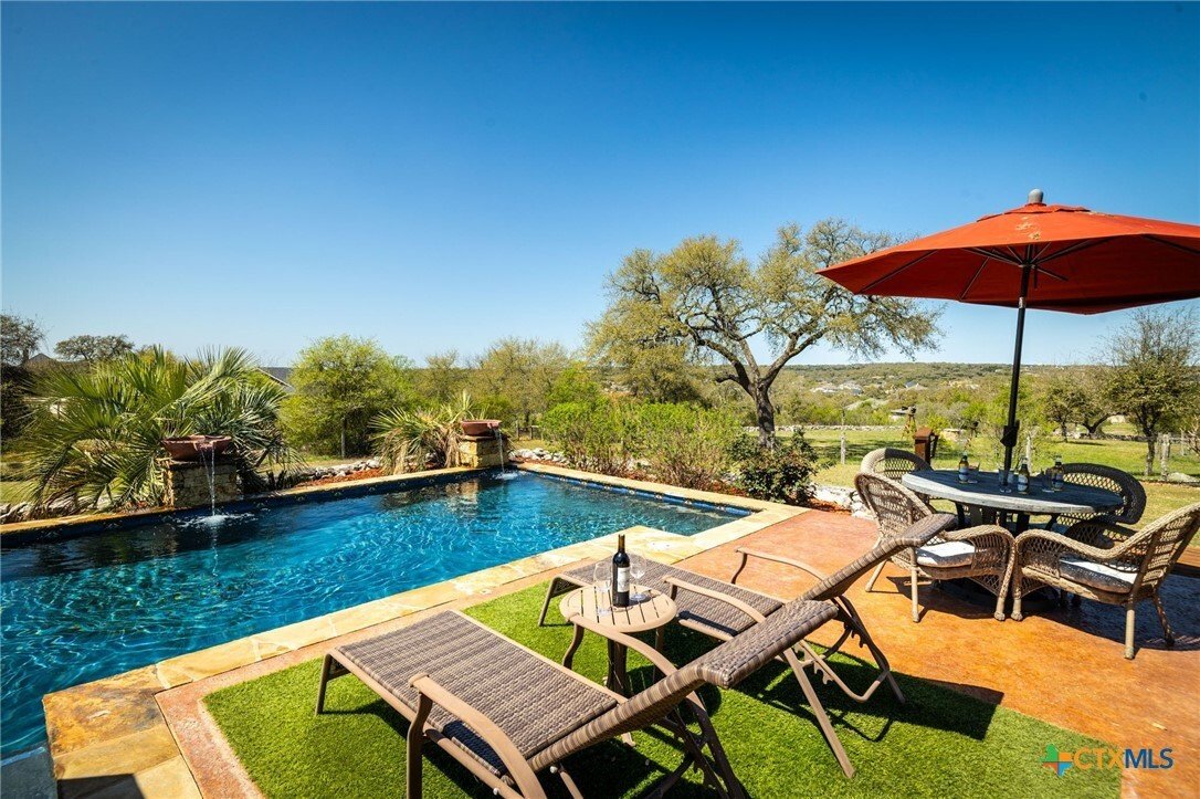 House in New Braunfels, Texas, United States 5 - 18483405