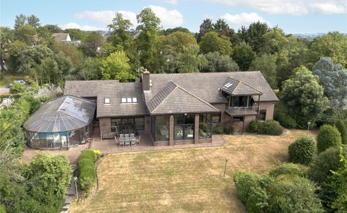 House in Barnet, England 1
