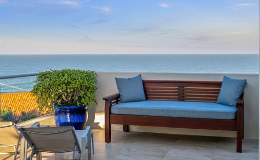 Apartment in Sunrise Beach, Queensland, Australia 1