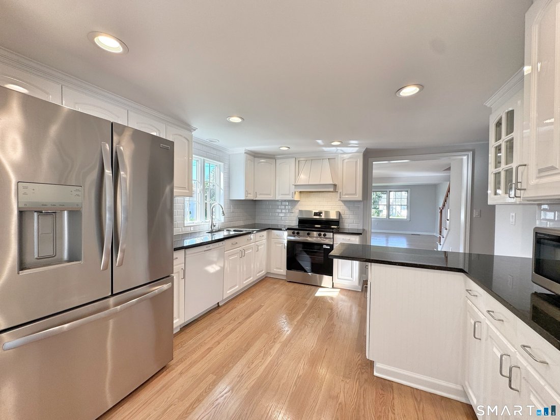 House in Norwalk, Connecticut, United States 2 - 18488038