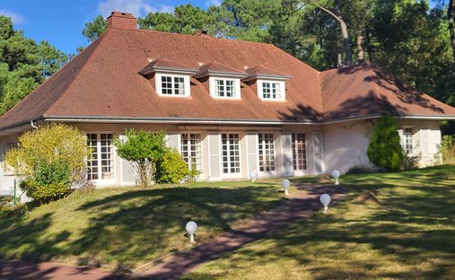 Villa in Cucq, Hauts-de-France, France 1