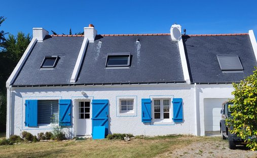 Villa in Bangor, Brittany, France 1