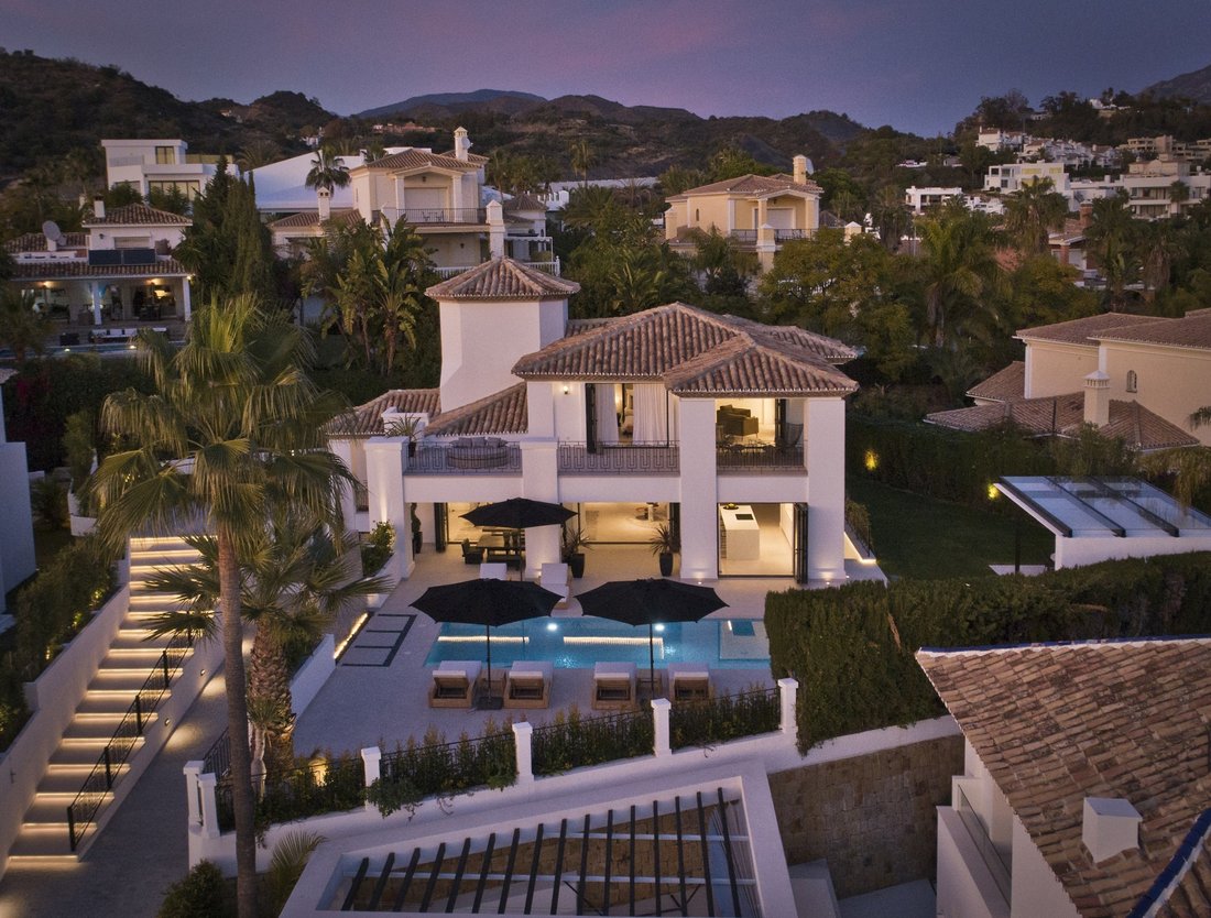 Villa in Nueva Andalucia, Marbella, Spain 4 - 18485816