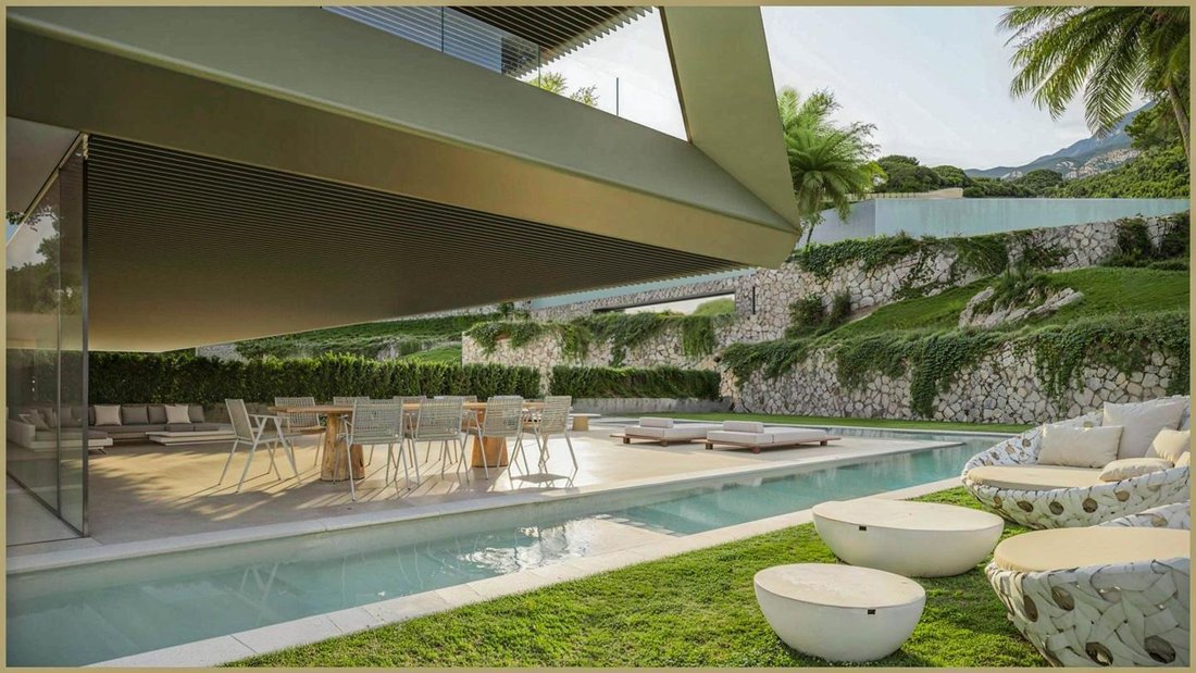 Apartment in Estepona, Andalusia, Spain 1 - 18485219