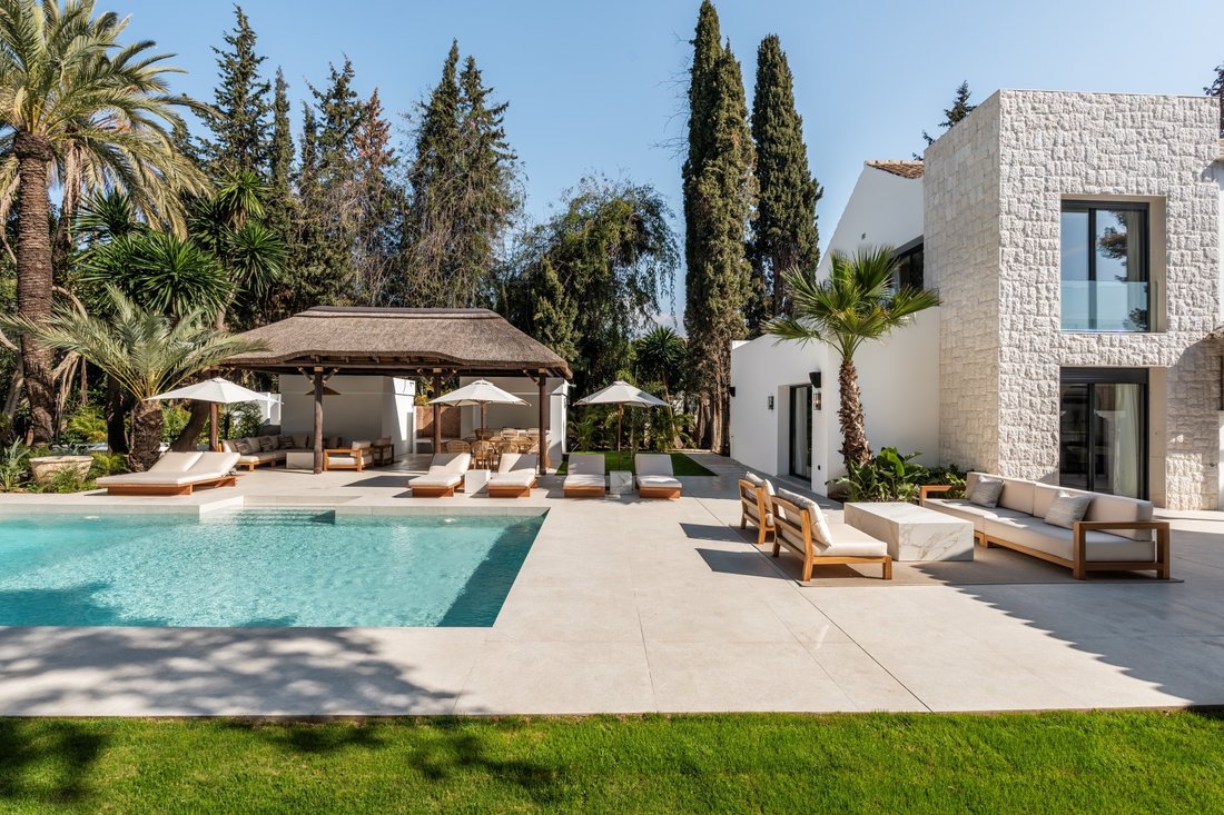 Villa in Nueva Andalucia, Marbella, Spain 2 - 18486595