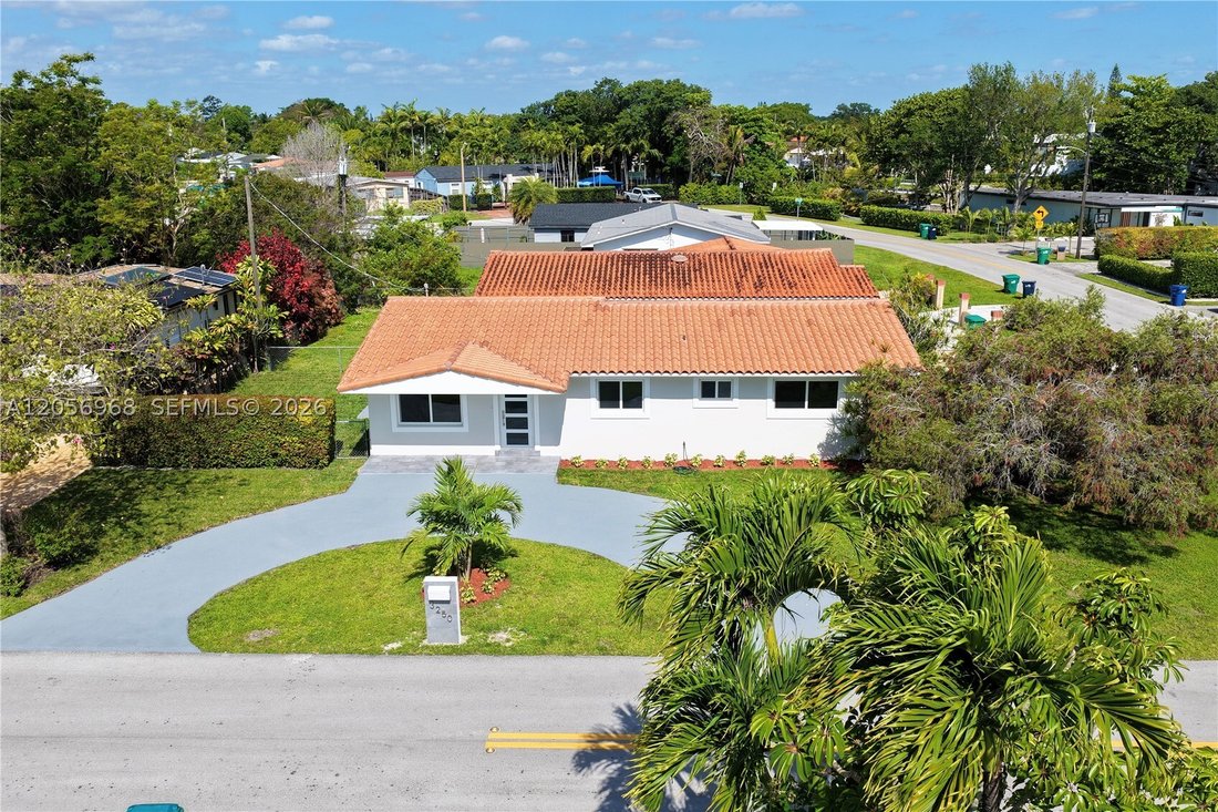 House in Miami, Florida, United States 3 - 18485435