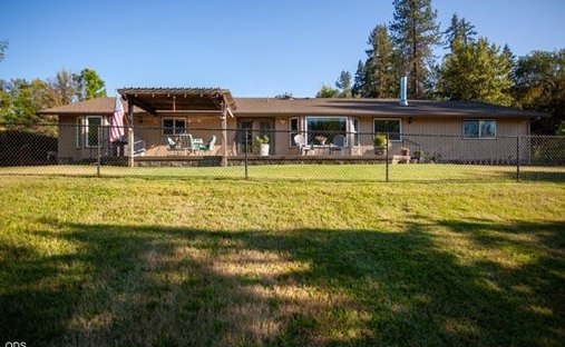 House in Grants Pass, Oregon, United States 1