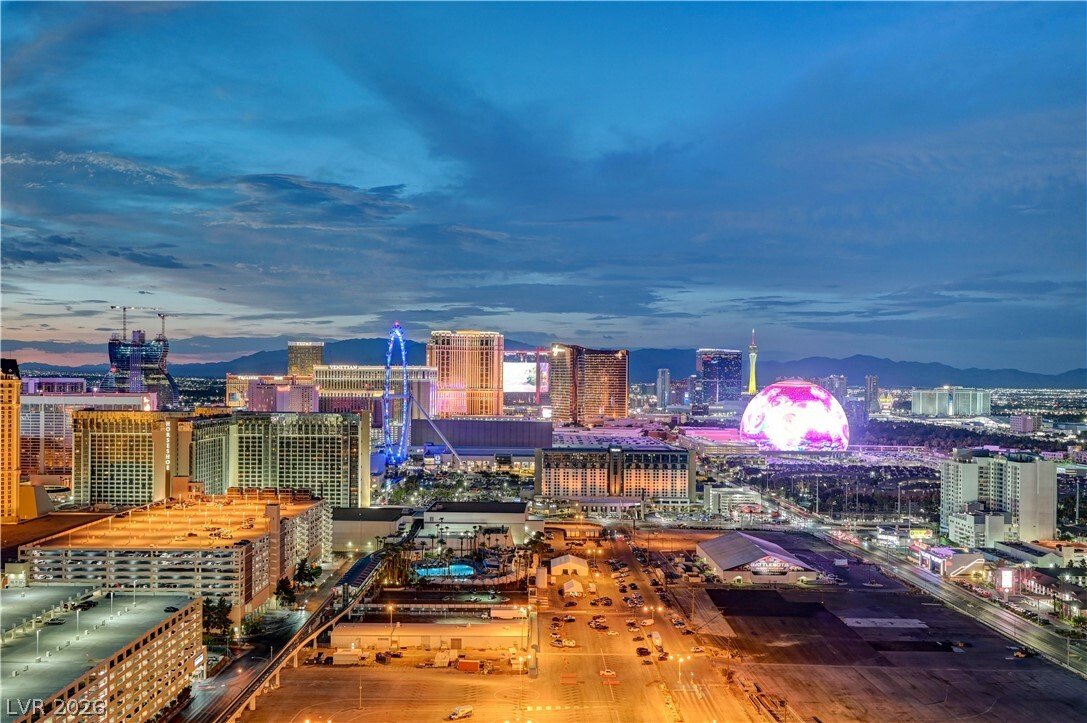 House in Las Vegas, Nevada, United States 1 - 18485131
