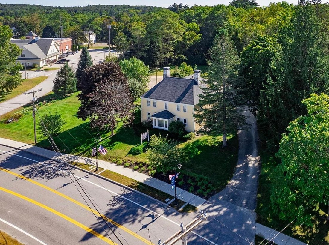House in Stratham, New Hampshire, United States 3 - 18483359
