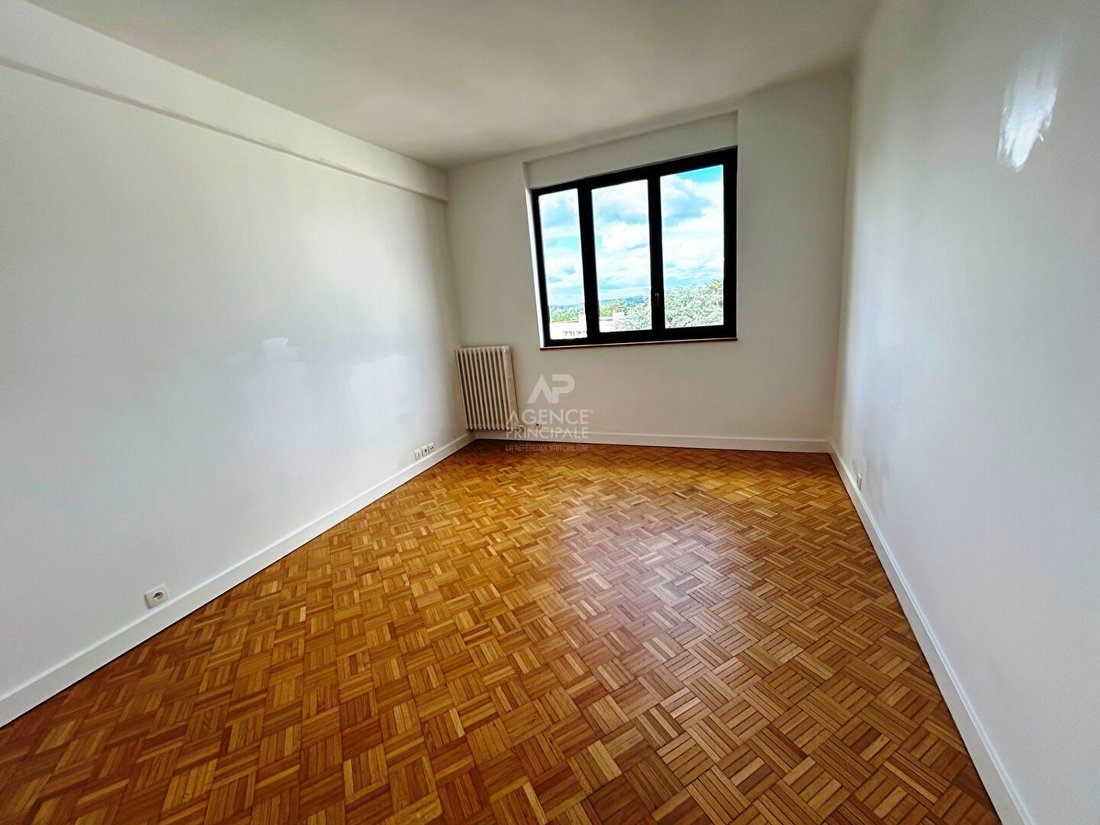 Wohnung in Nationales Schlossgebiet, Versailles, Frankreich 4 - 18483639