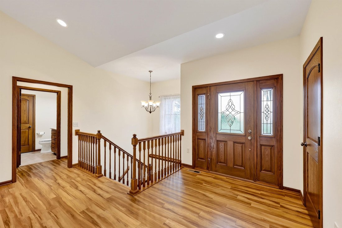 House in Waunakee, Wisconsin, United States 4 - 18483242