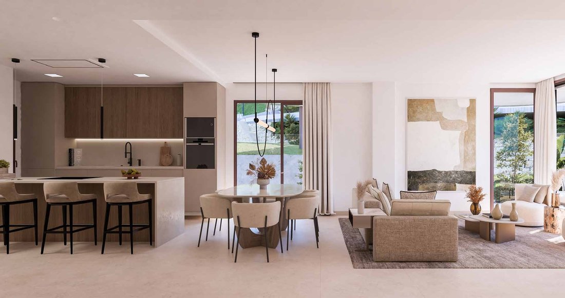 Penthouse in Elviria-Cabopino, Marbella, Spain 3 - 18485260