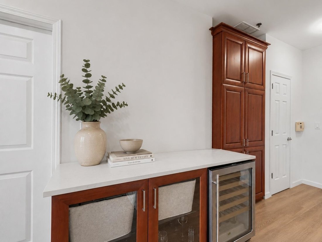 Condo in Guttenberg, New Jersey, United States 5 - 18484594
