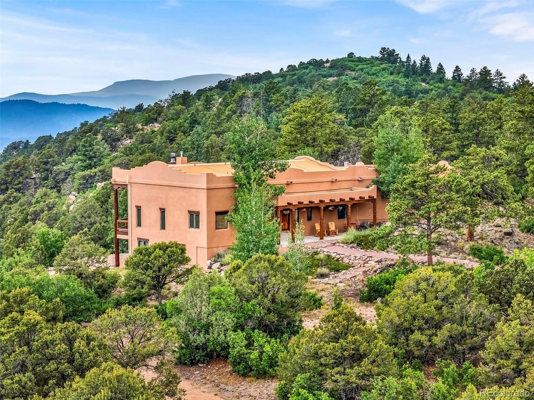 House in Lincoln Park, Colorado, United States 1 - 18485391