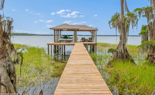 House in Melrose, Florida, United States 1