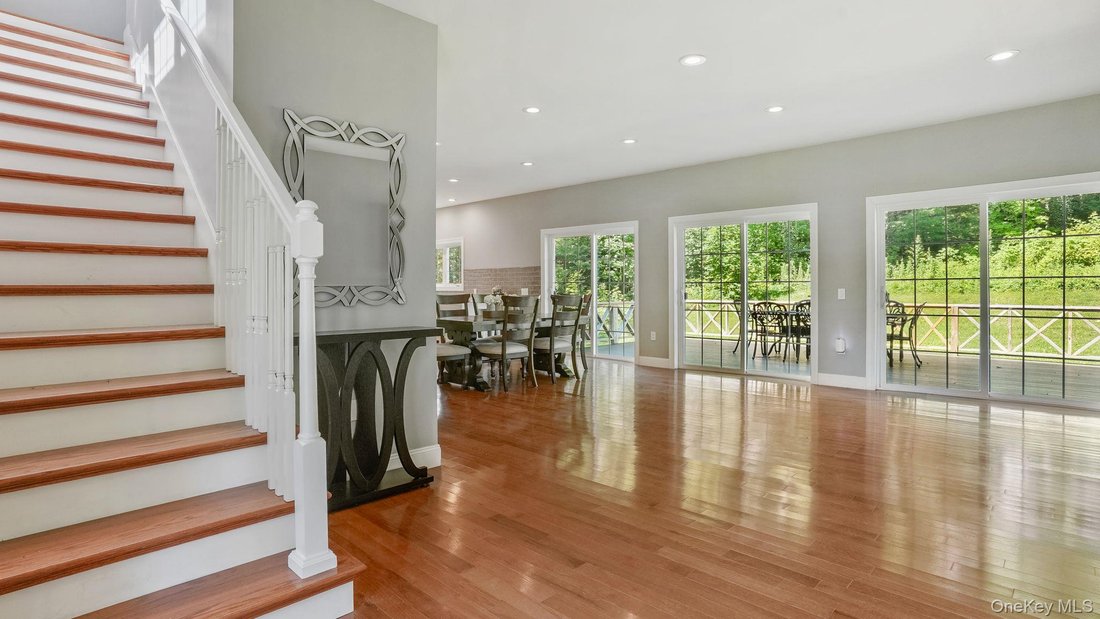 House in Wappingers Falls, New York, United States 4 - 18484142