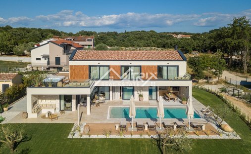 House in Porec, Istria County, Croatia 1