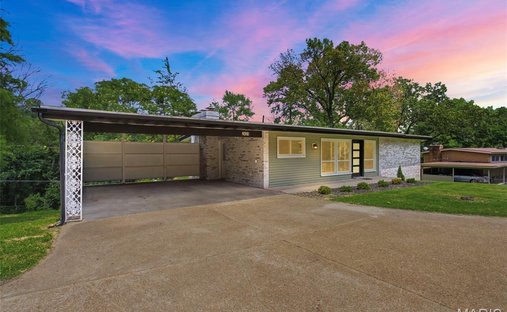 House in Kirkwood, Missouri, United States 1