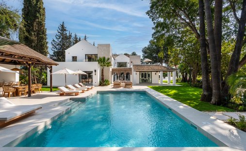 Villa in Nueva Andalucía, Marbella, Spanien 1