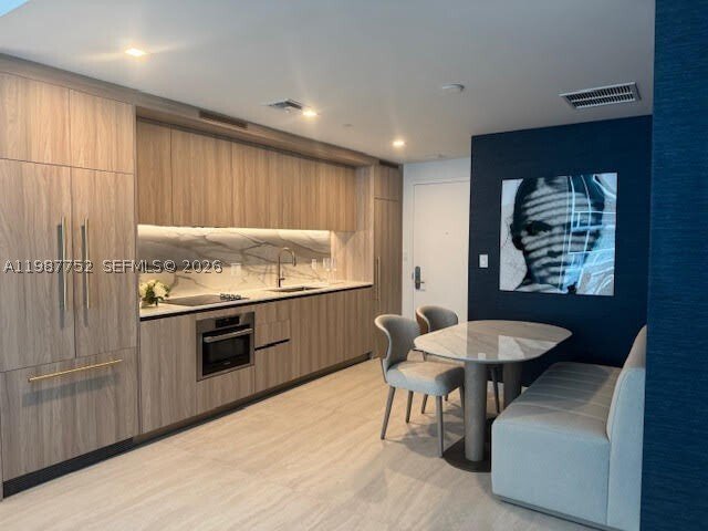 Condo in Miami, Florida, United States 4 - 17559685