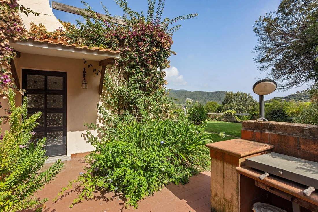 Villa in Castle of Castiglione, Castiglione della Pescaia, Tuscany 4 - 18483582