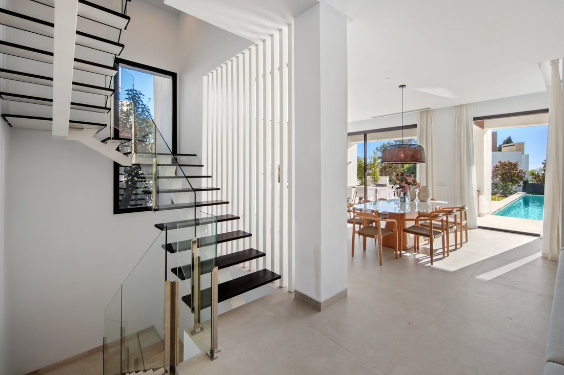 Villa in Marbella, Andalusia, Spain 3 - 18485713