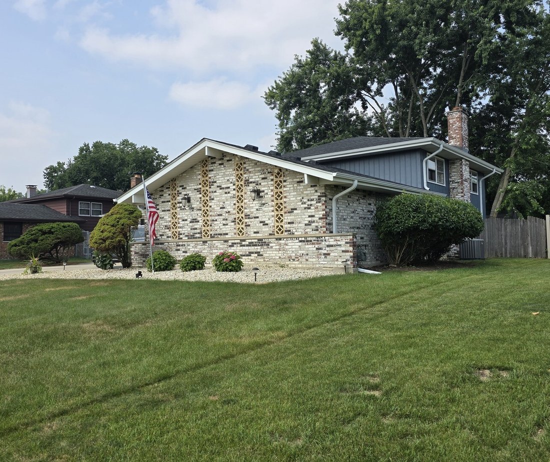 House in Darien, Illinois, United States 2 - 18486049