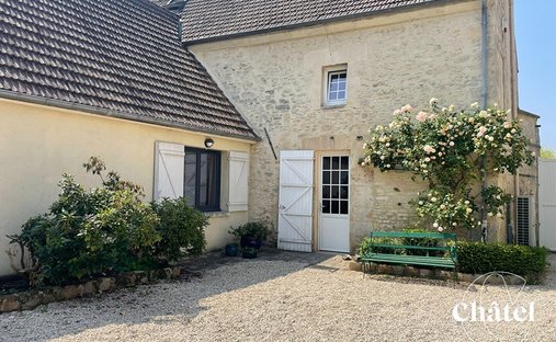 Maison à Brasseuse, Hauts-de-France, France 1