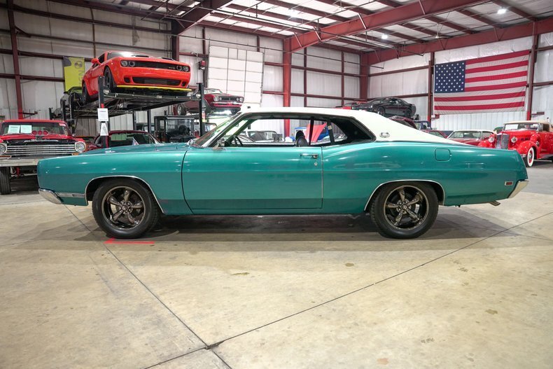 Coupe in Grand Rapids, United States 4 - 18488164