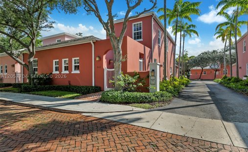 Stadthaus in Coral Gables, Florida, Vereinigte Staaten 1