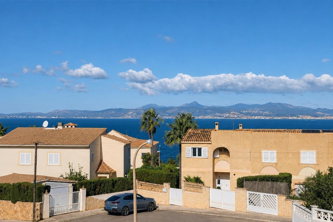 Villa in Llucmajor, Balearic Islands, Spain 1 - 18486830
