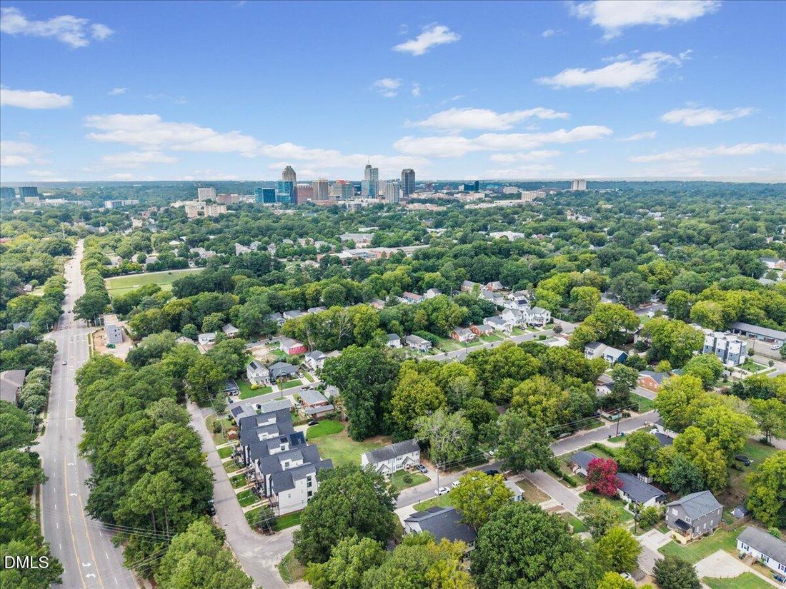 Townhouse in Raleigh, North Carolina, United States 2 - 18485898