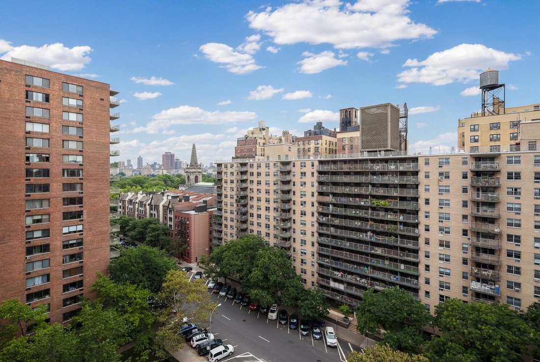 Condo in New York, New York, United States 1 - 16880957