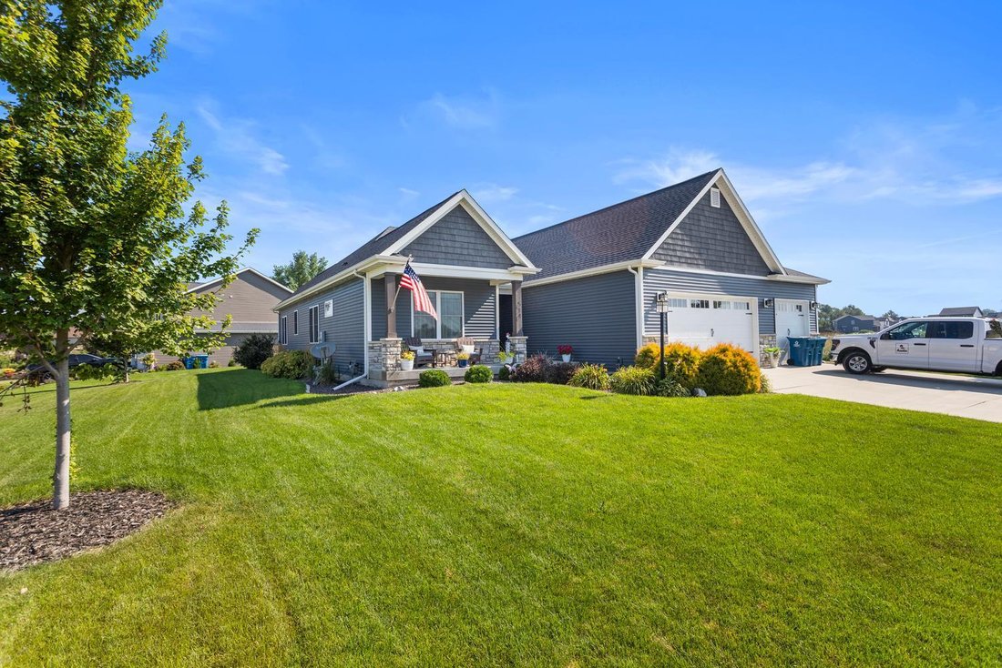 House in Monticello, Illinois, United States 2 - 18486051