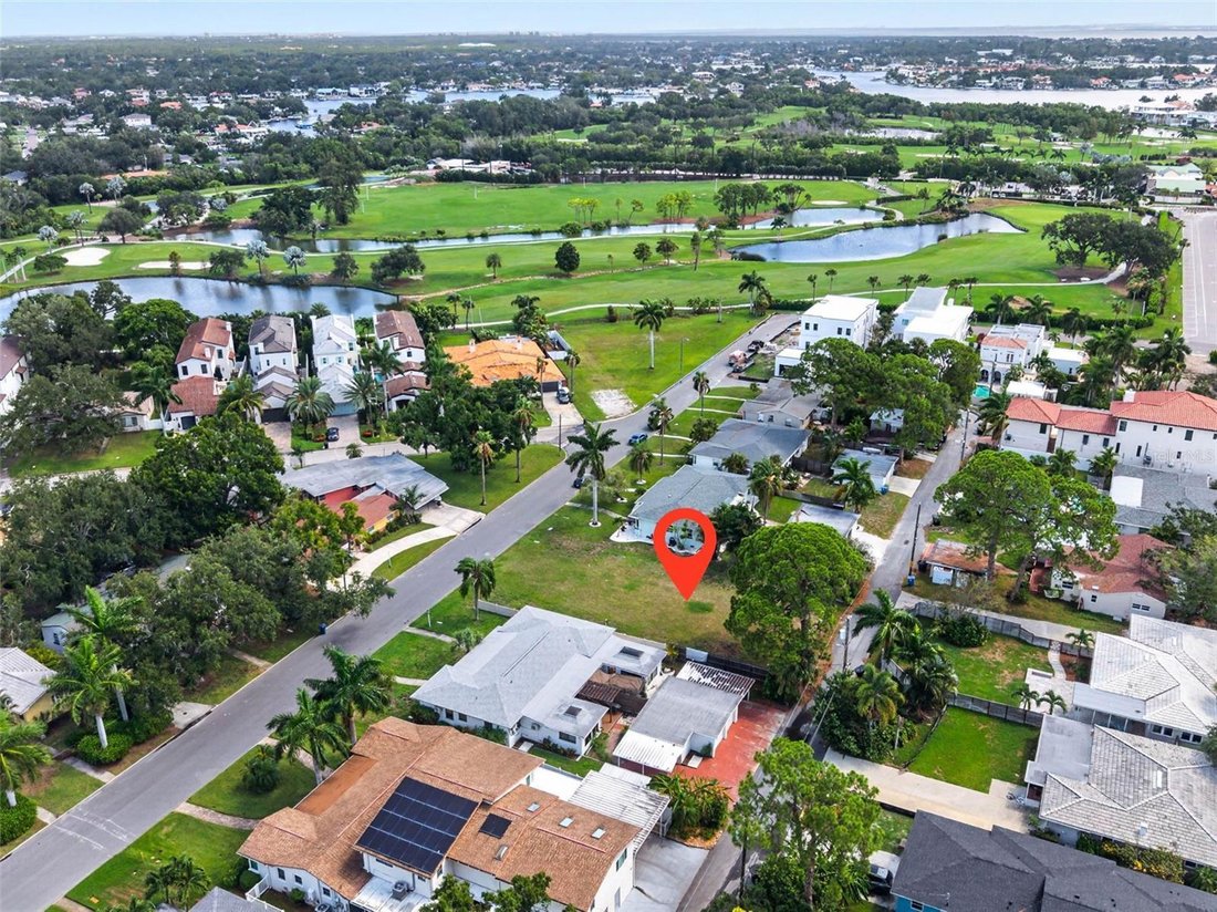 Land in St. Petersburg, Florida, United States 2 - 18486082