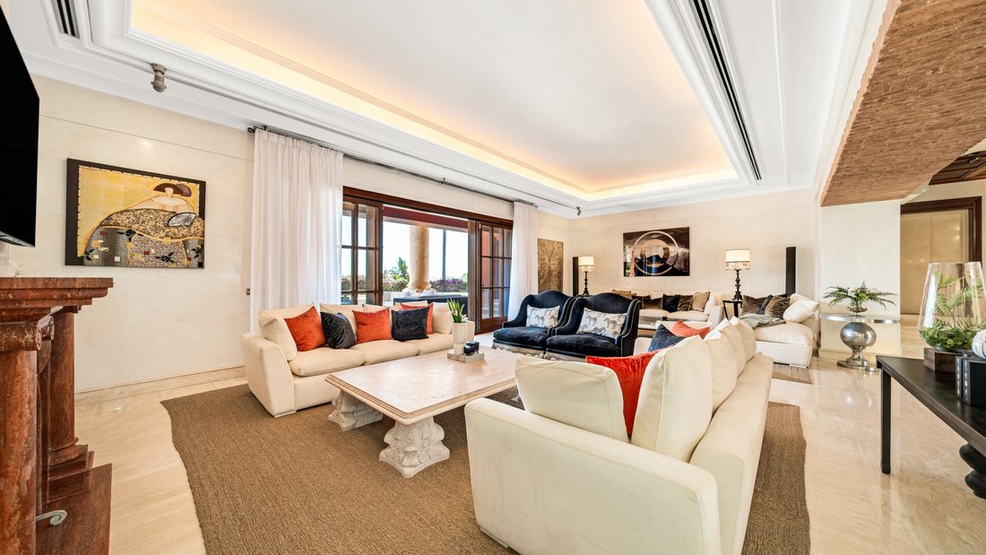 Villa in Sierra Blanca, Marbella, Spain 5 - 12051994