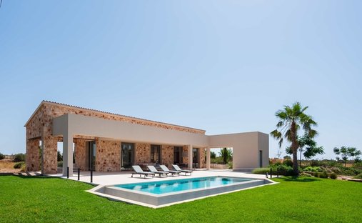 Finca in Santanyi, Balearic Islands, Spain 1